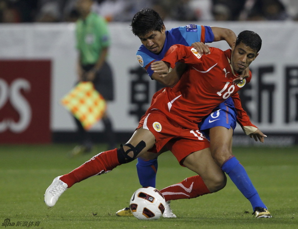 印度队完胜日本队，黄鸭组合统治全场