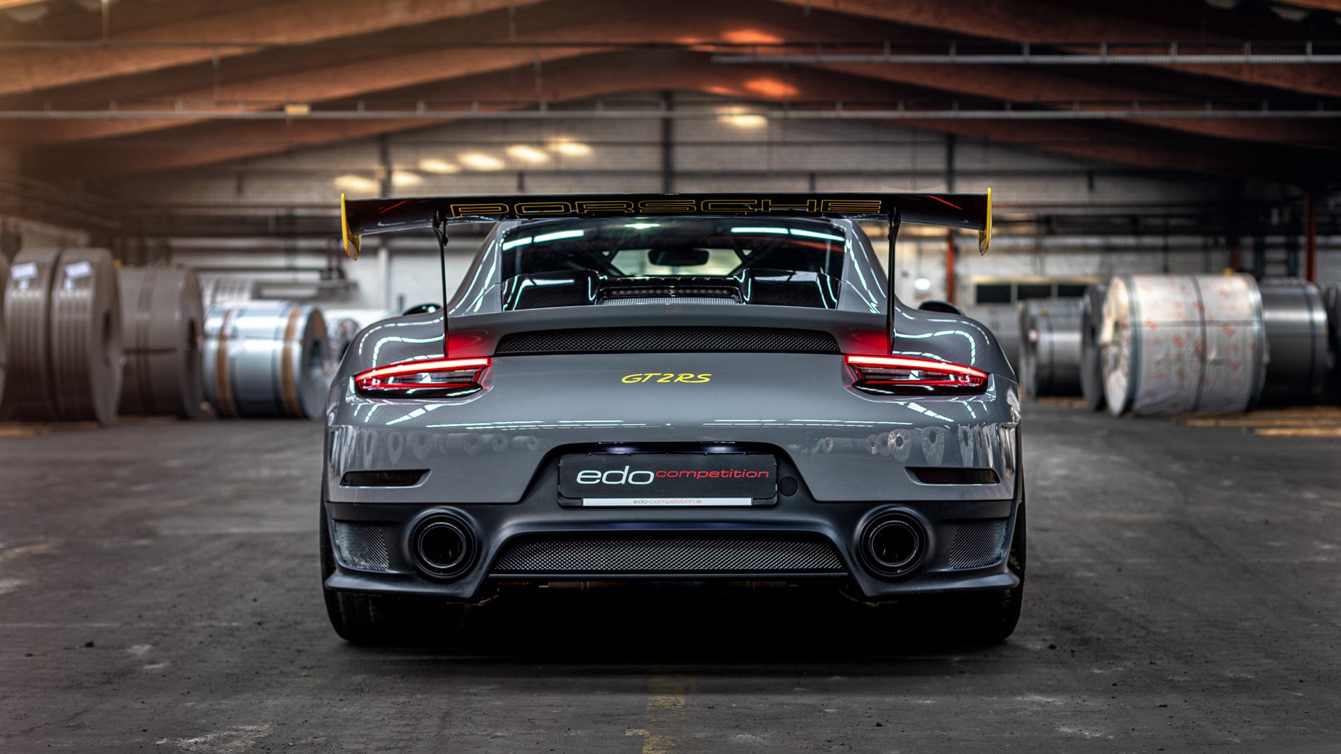 从马拉卡纳到蒙扎，委内瑞拉的双重奏，那不勒斯如何奏响命运交响