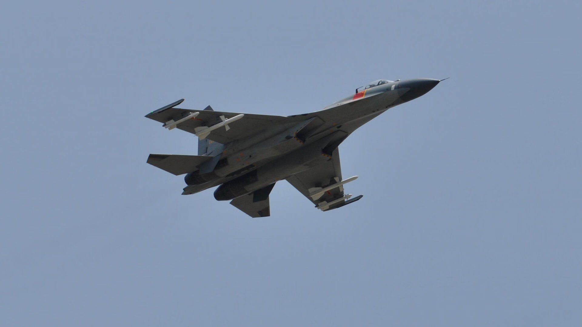 萨卡舞台越大越强，AC米兰对阵塞内加尔友谊赛中的新星闪耀