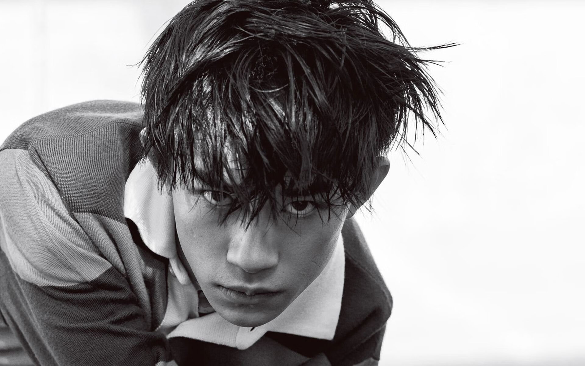 迷雾中的绿茵，当意甲霸主遇上南非，伯纳乌响起别样战歌