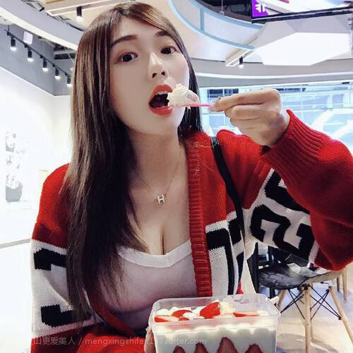 厄瓜多尔高原之怒，莱万多夫斯基导演2026世界杯B组最惨烈屠戮，喀麦隆防线崩盘一夜